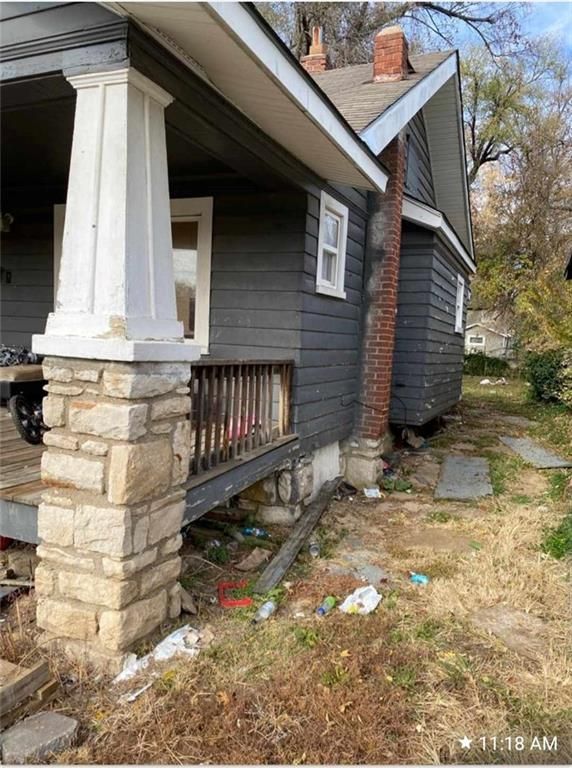 1822 E 68th St, Kansas City, MO 64030