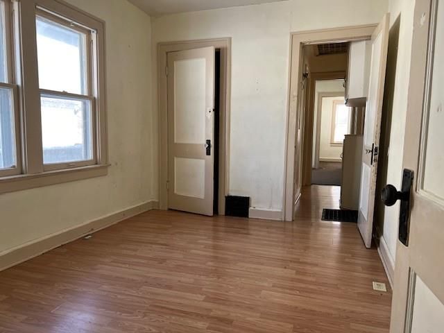 5603 Virgnina Ave, Kansas City, MO 64110