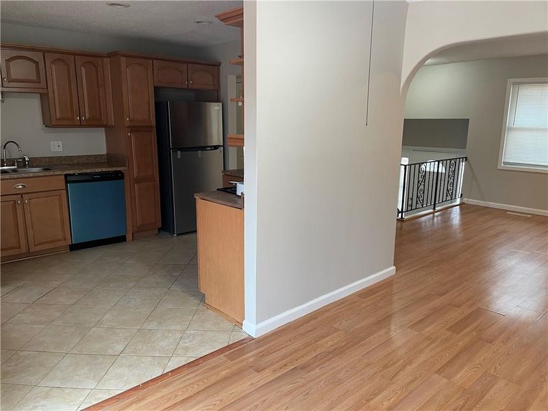 8903 Evanston Ave, Kansas City, MO 64138