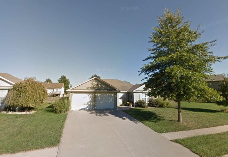 853 Harvest Dr, Grain Valley, MO 64029