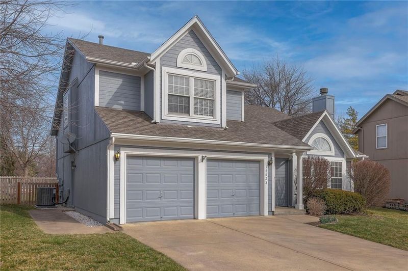 14628 W 151st Ter, Olathe, KS 66062