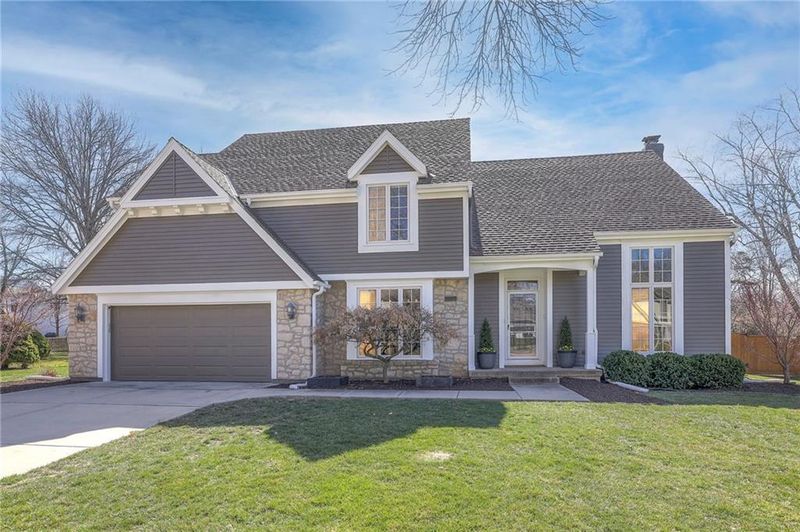 3501 W 129th St, Leawood, KS 66209