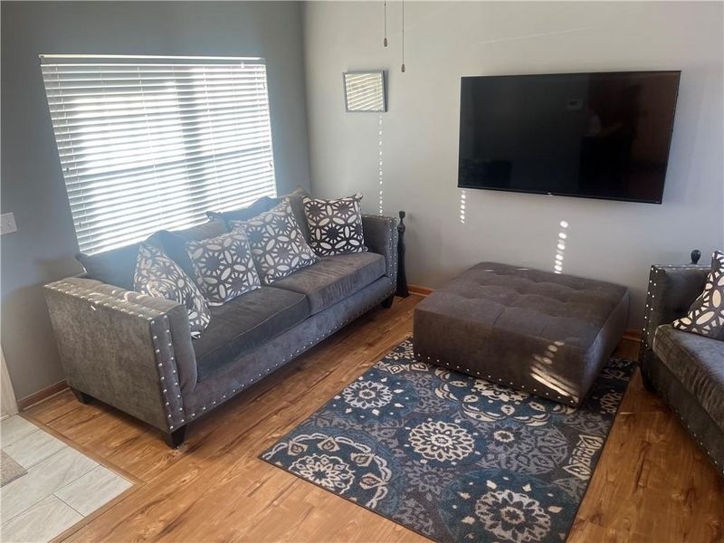 2007 N 83rd Pl, Kansas City, KS 66109