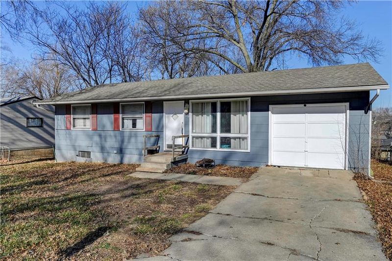 7520 E 52nd St, Kansas City, MO 64129