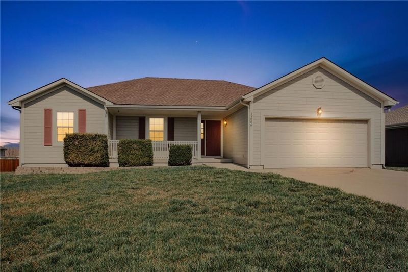 15006 E 49th St, Kansas City, MO 64136