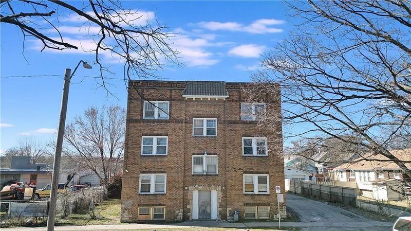 110 N White Ave, Kansas City, MO 64123