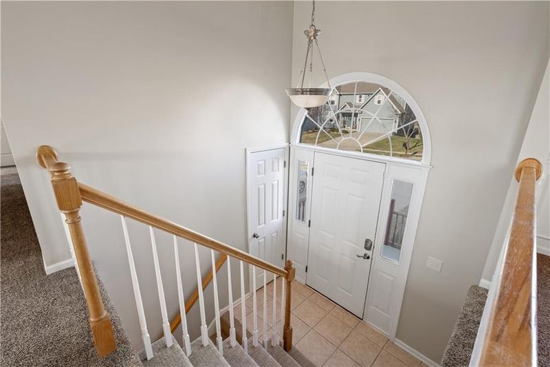 11252 N Summit St, Kansas City, MO 64155