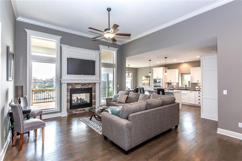 17308 Nieman Rd, Overland Park, KS 66221