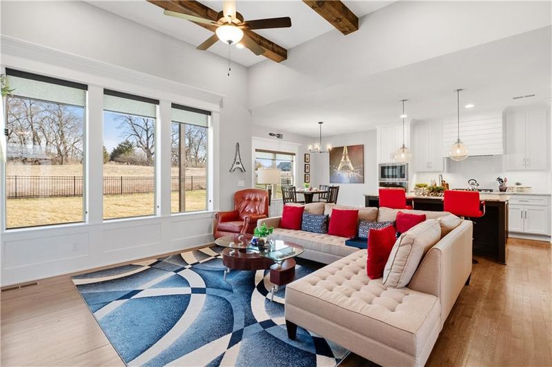 1721 SW River Run Dr, Lee's Summit, MO 64082