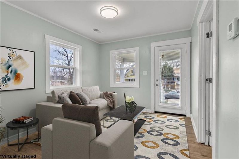 5638 E 28th St, Kansas City, MO 64128
