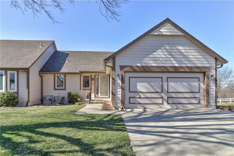 8810 Larson Ave #A, Kansas City, MO 64138