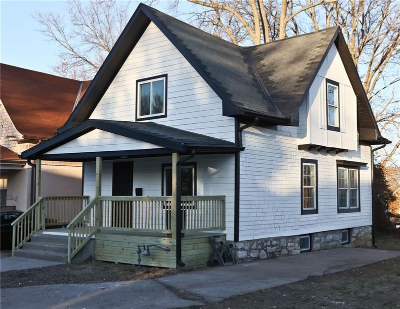 2425 Norton Ave, Kansas City, MO 64127