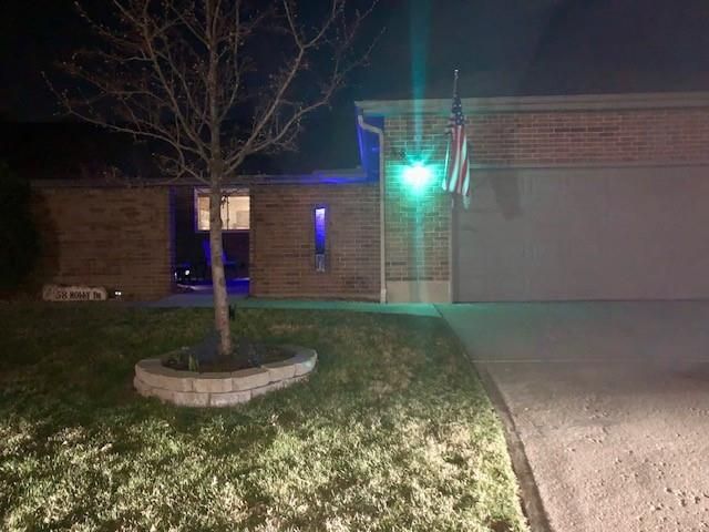 58 Holly Dr, Olathe, KS 66062