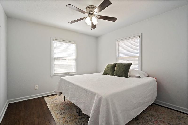 8748 Daniel Boone Rd, Kansas City, MO 64114