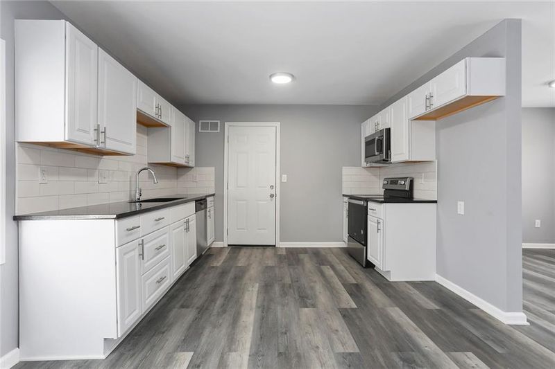 7500 E 111th Ter, Kansas City, MO 64134
