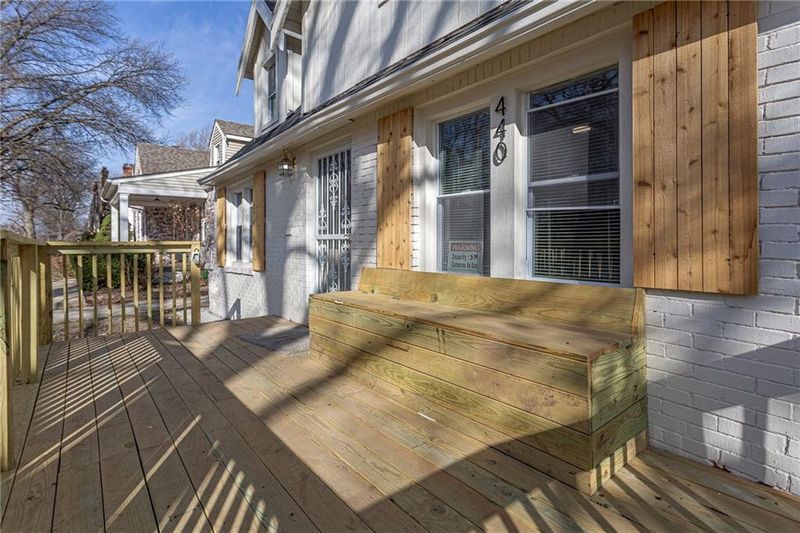 440 E 75th St, Kansas City, MO 64131