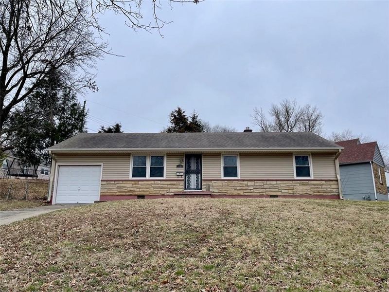 3839 E 71st St, Kansas City, MO 64132