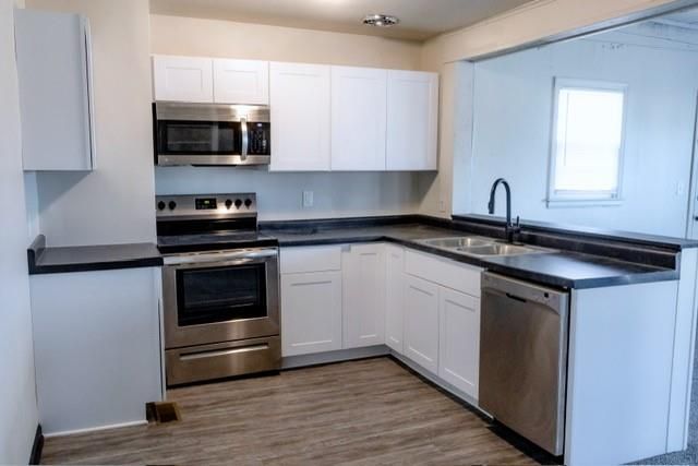7406 E 56th Ter, Kansas City, MO 64129