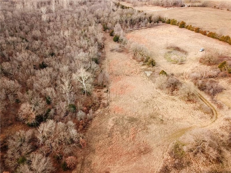 000 S 2325 Rd, Milo, MO 64767