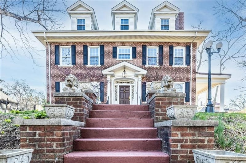 3609 Locust St, Kansas City, MO 64109