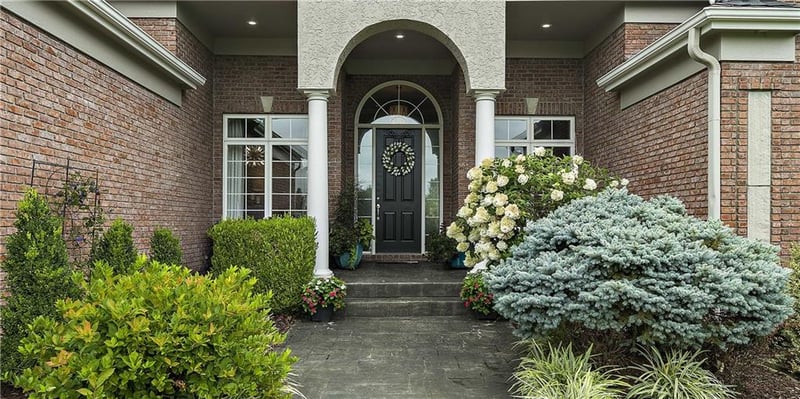 25206 Lawnwood Ct, Lee's Summit, MO 64064
