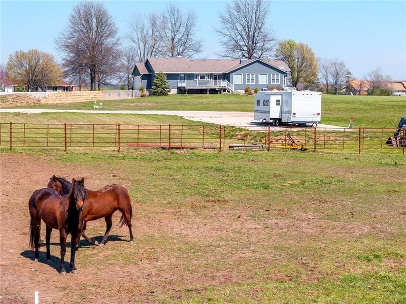 4405 E 197th St, Belton, MO 64012