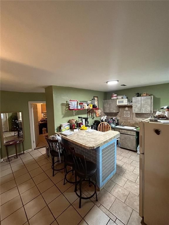 4411 E 16th St, Kansas City, MO 64127