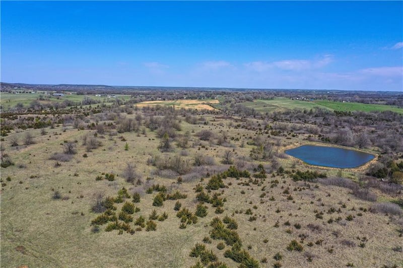 00000 State Ave, Tonganoxie, KS 66086