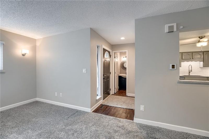 12908 W 67th St, Shawnee, KS 66216