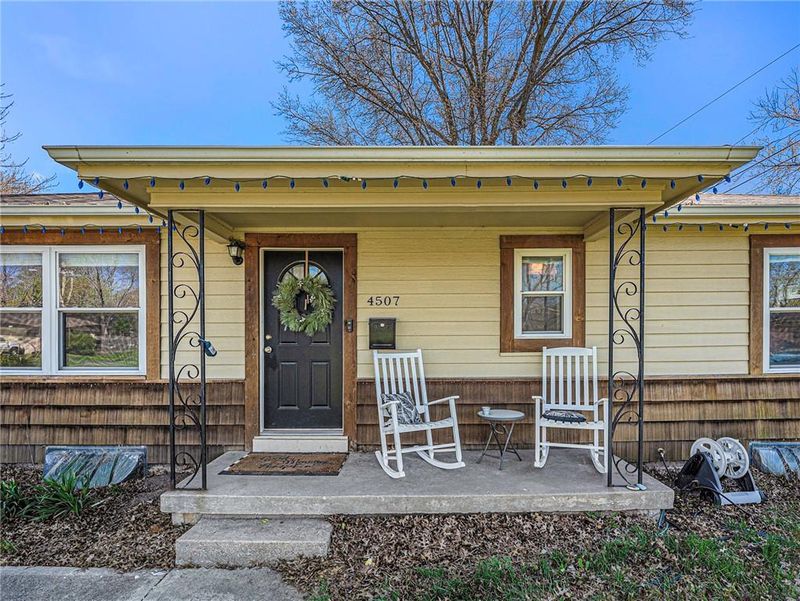 4507 E Red Bridge Rd, Kansas City, MO 64137