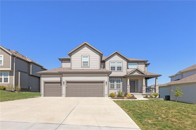 24310 W 58th Cir, Shawnee, KS 66226