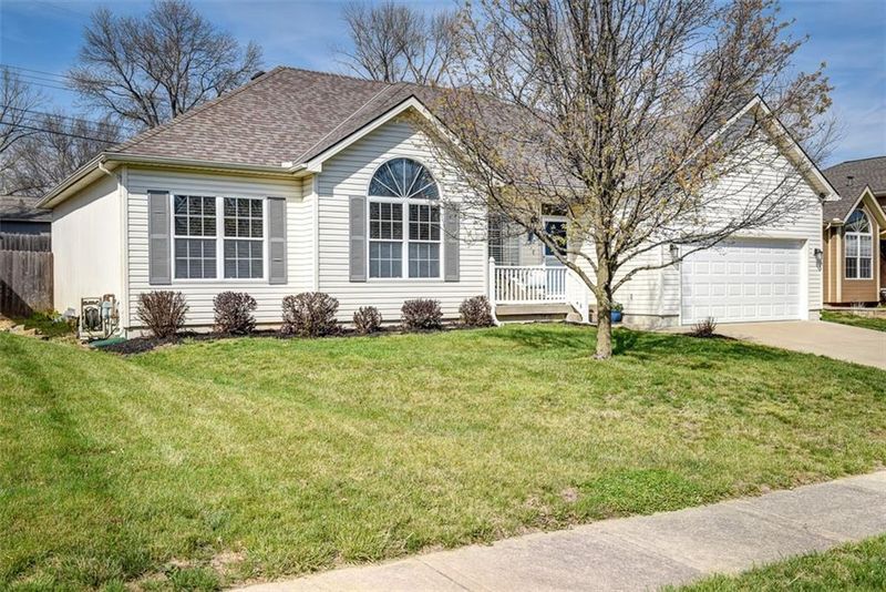 5018 NE 55th Ter, Kansas City, MO 64119