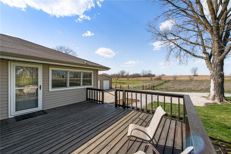 2992 SE 69 Hw, Lathrop, MO 64465