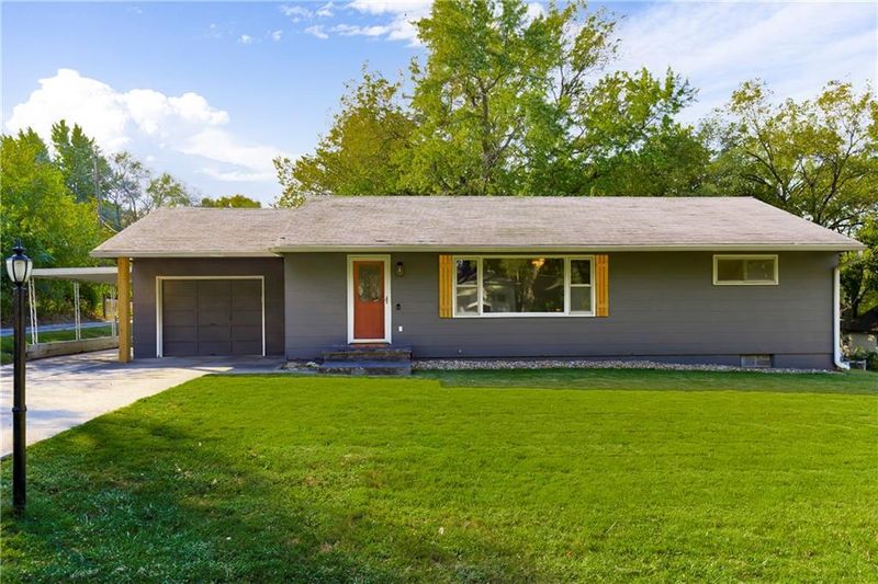 815 Cheyenne St, Leavenworth, KS 66048