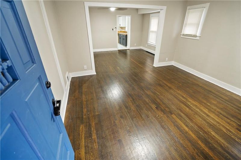 2238 E 70th Ter, Kansas City, MO 64132