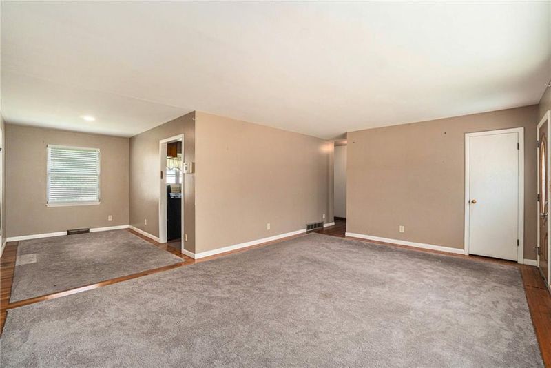 4500 E 113th St, Kansas City, MO 64137