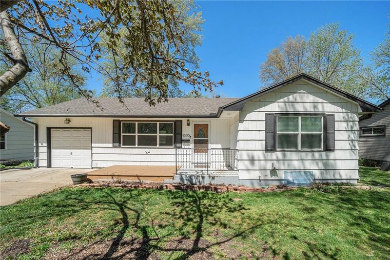 4500 E 113th St, Kansas City, MO 64137
