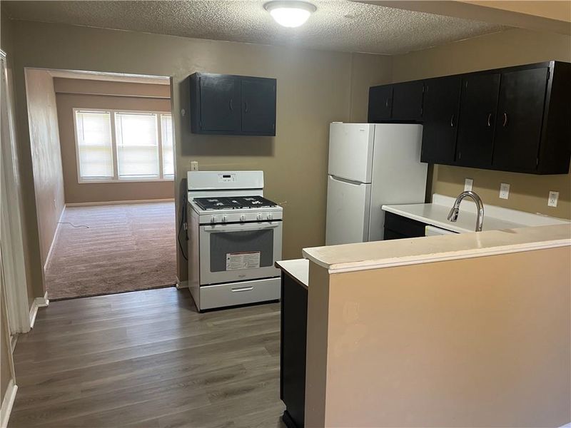 7403 E 56th Ter, Kansas City, MO 64129