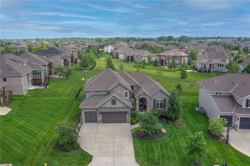 12208 163rd St, Overland Park, KS 66221
