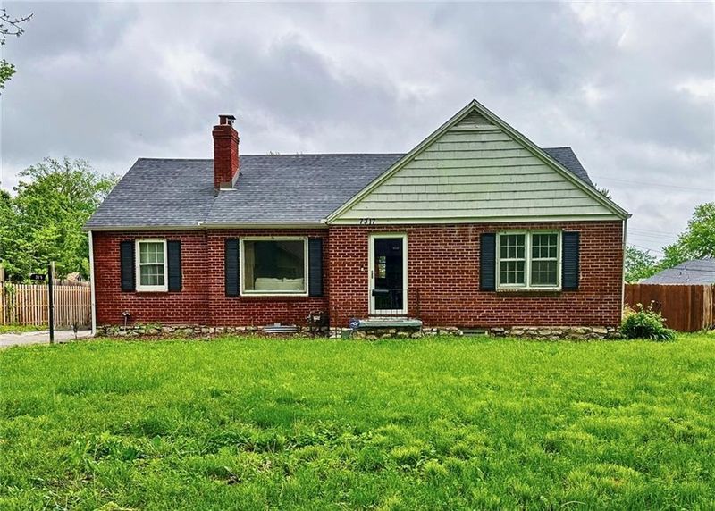 7317 Olive St, Kansas City, MO 64132