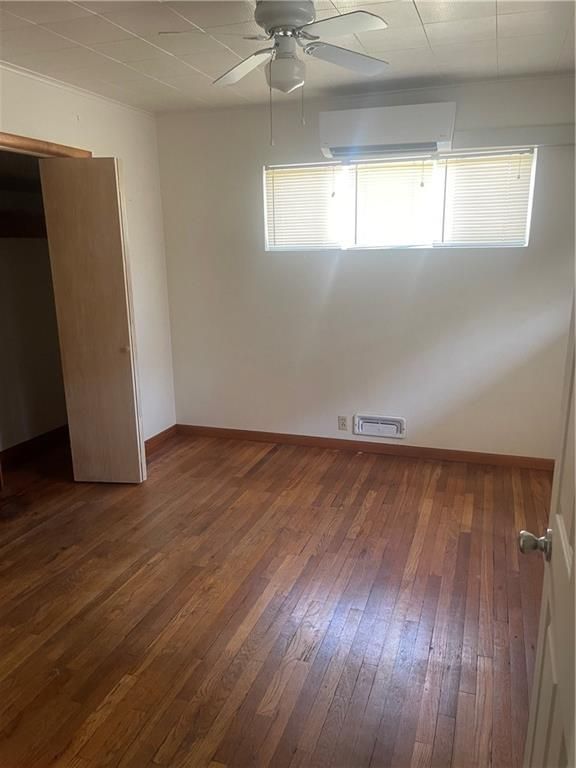 302 E 9th St, Pittsburg, KS 66762