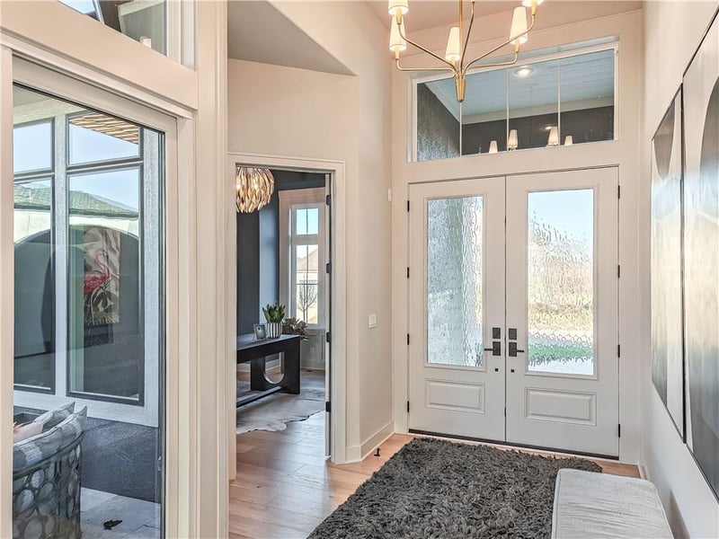 10603 W 173rd Ter, Overland Park, KS 66221