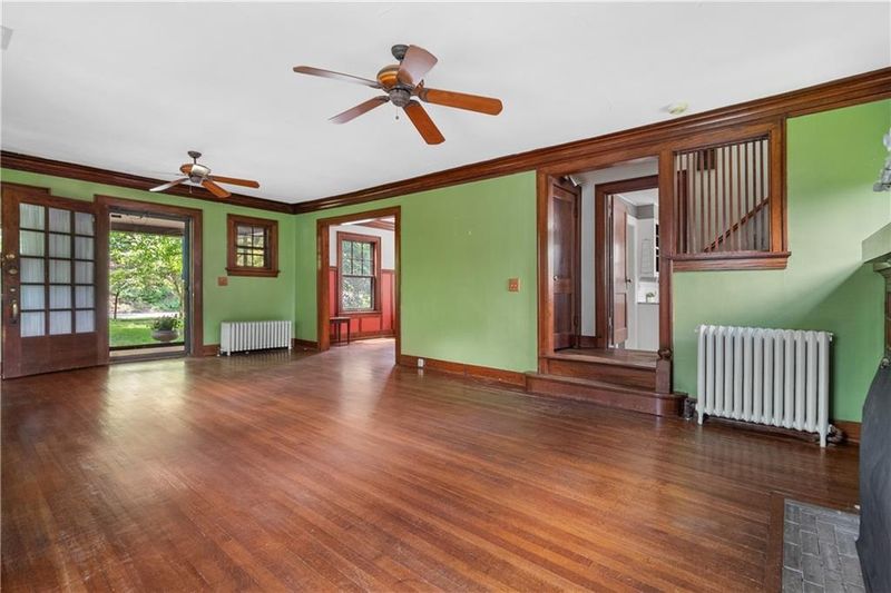 226 E 56th St, Kansas City, MO 64113