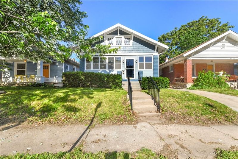 4240 Bell St, Kansas City, MO 64111