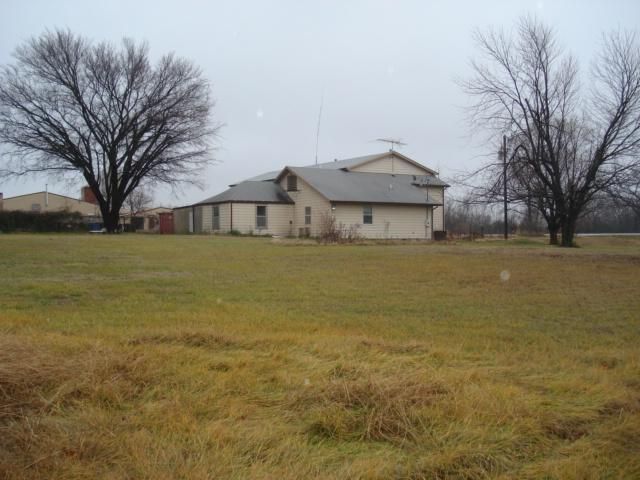 2198 E Main St, Independence, KS 67301