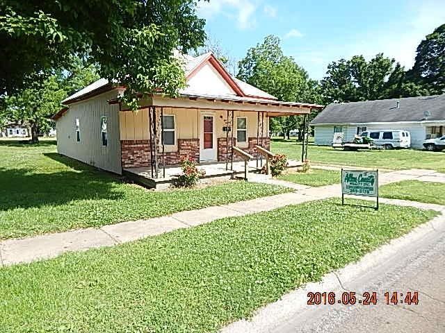 119 N Third St, Iola, KS 66749