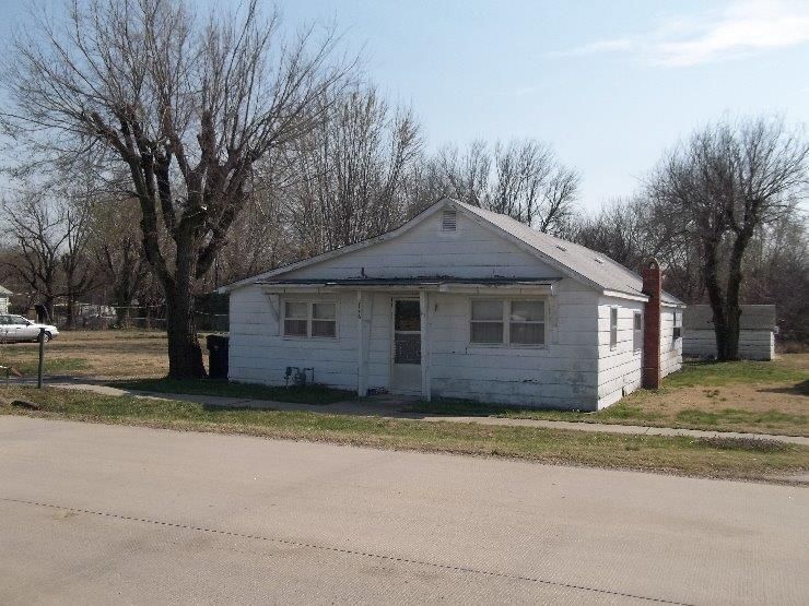 2116 N Boulevard N/A, Parsons, KS 67357