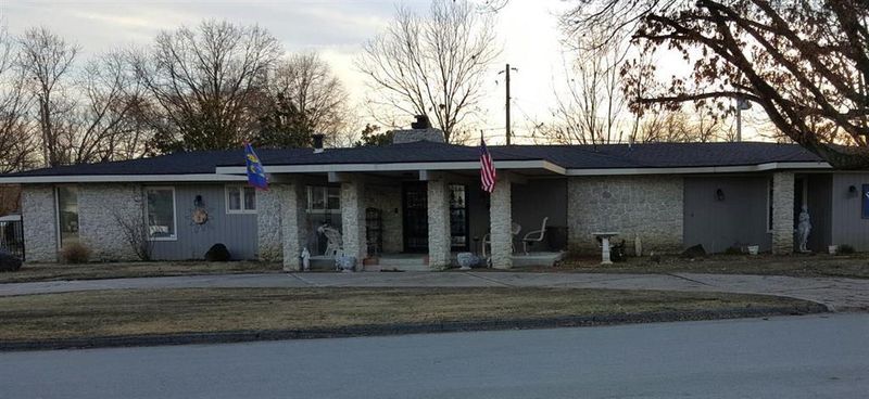 801 W Beech St, Independence, KS 67301