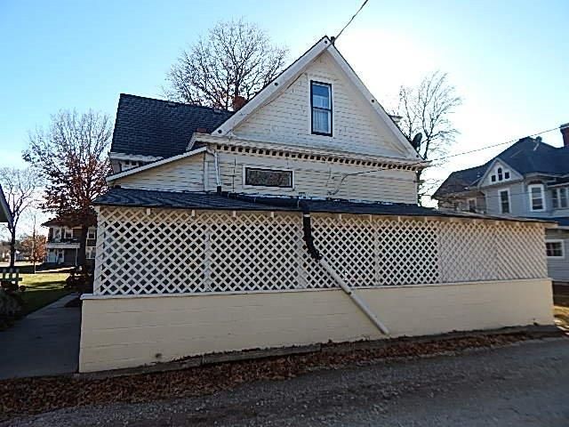 310 East St, Iola, KS 66749