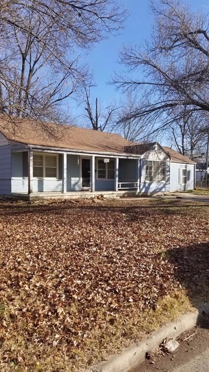 1016 N 13th St, Independence, KS 67301